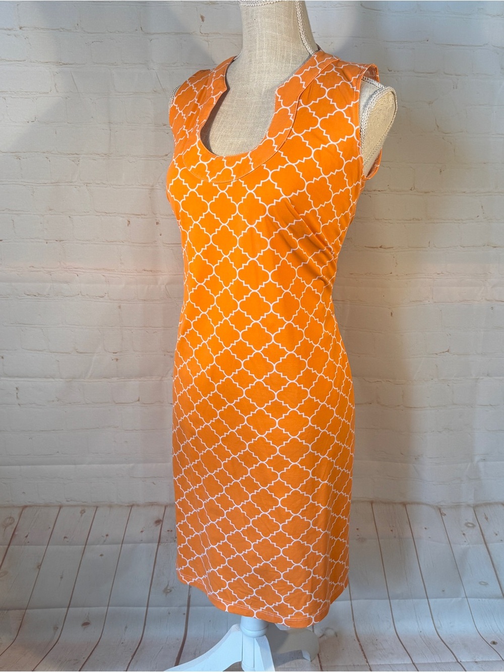 Katherine Way Captiva Cantaloupe Orange White Sleeveless Midi Shift Dress 4 6 S